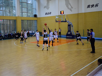 公司籃球隊首戰獲勝