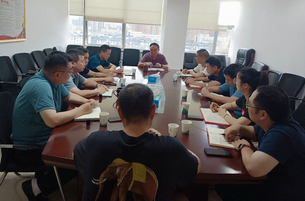 郭炳奎講授黨紀(jì)學(xué)習(xí)教育專(zhuān)題黨課