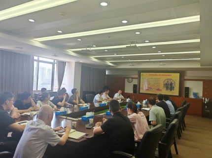 張洪剛講授深入貫徹中央八項(xiàng)規(guī)定精神學(xué)習(xí)教育專題黨課